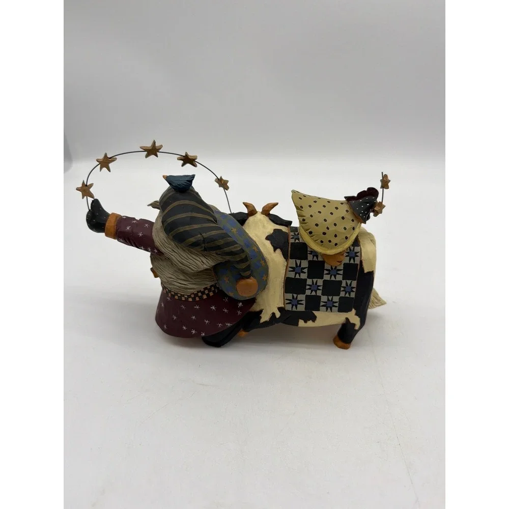 Vintage‎ Williraye Studio WW2272 Christmas Figurine Santa Cow Star Garland 1998